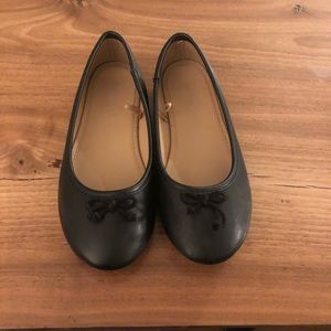 NWOT ballet flats size 1